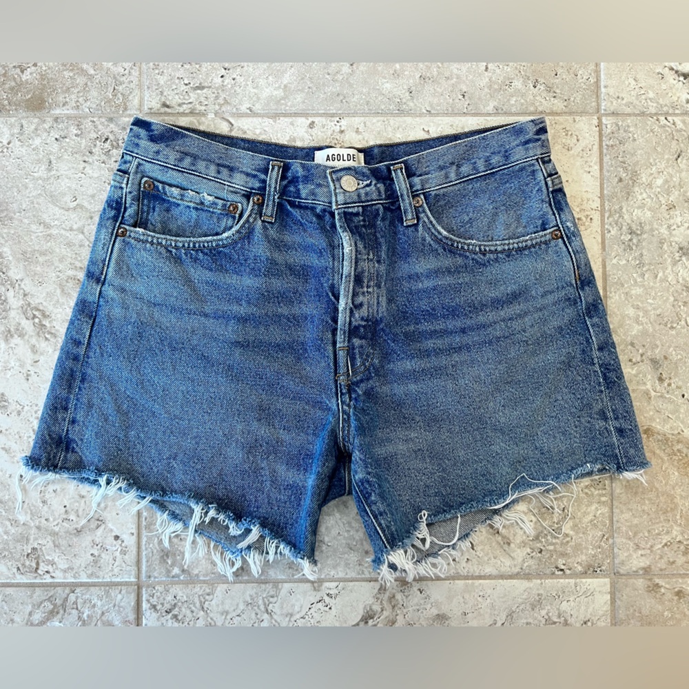 Agolde Parker Long Distressed Jean Shorts in Skywave Medium Blue Wash, size 29